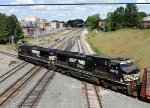 NS 9085 & 9800 lead train E25 across Boylan Junction